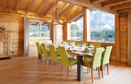 Chalet Zenith Village